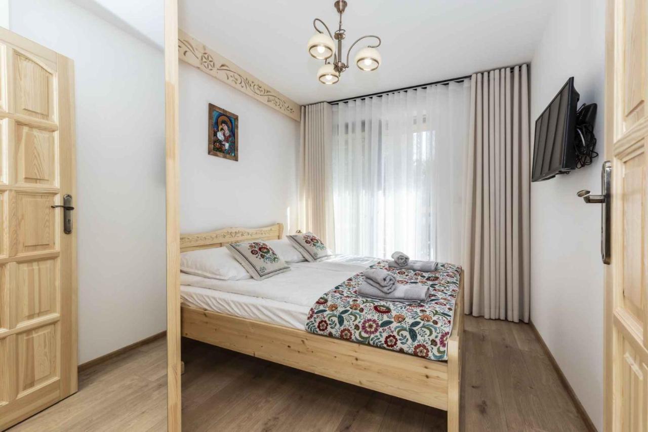 Apartament Male Zywczanskie *
